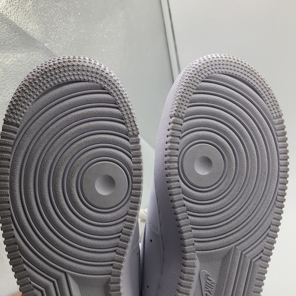 Men’s Nike AF1 ‘07 CW2288-111 USED Size 8.5 - Picture 10 of 16